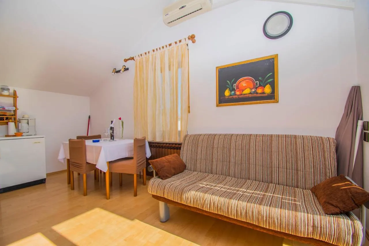 Apartments Punta & Vista In Krk Krk Town