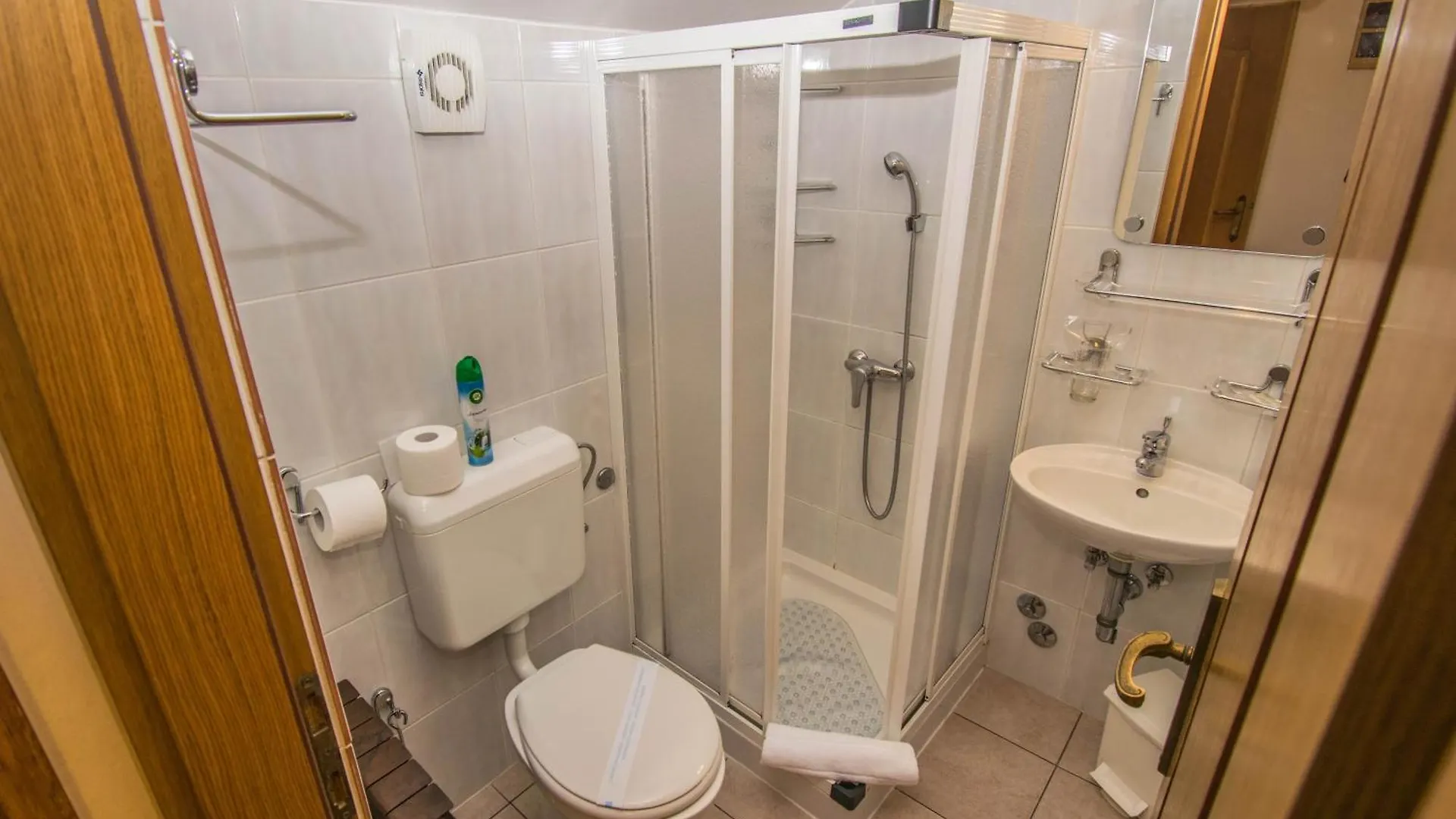 Apartments Punta & Vista In Krk Krk Town 0*,  Croacia