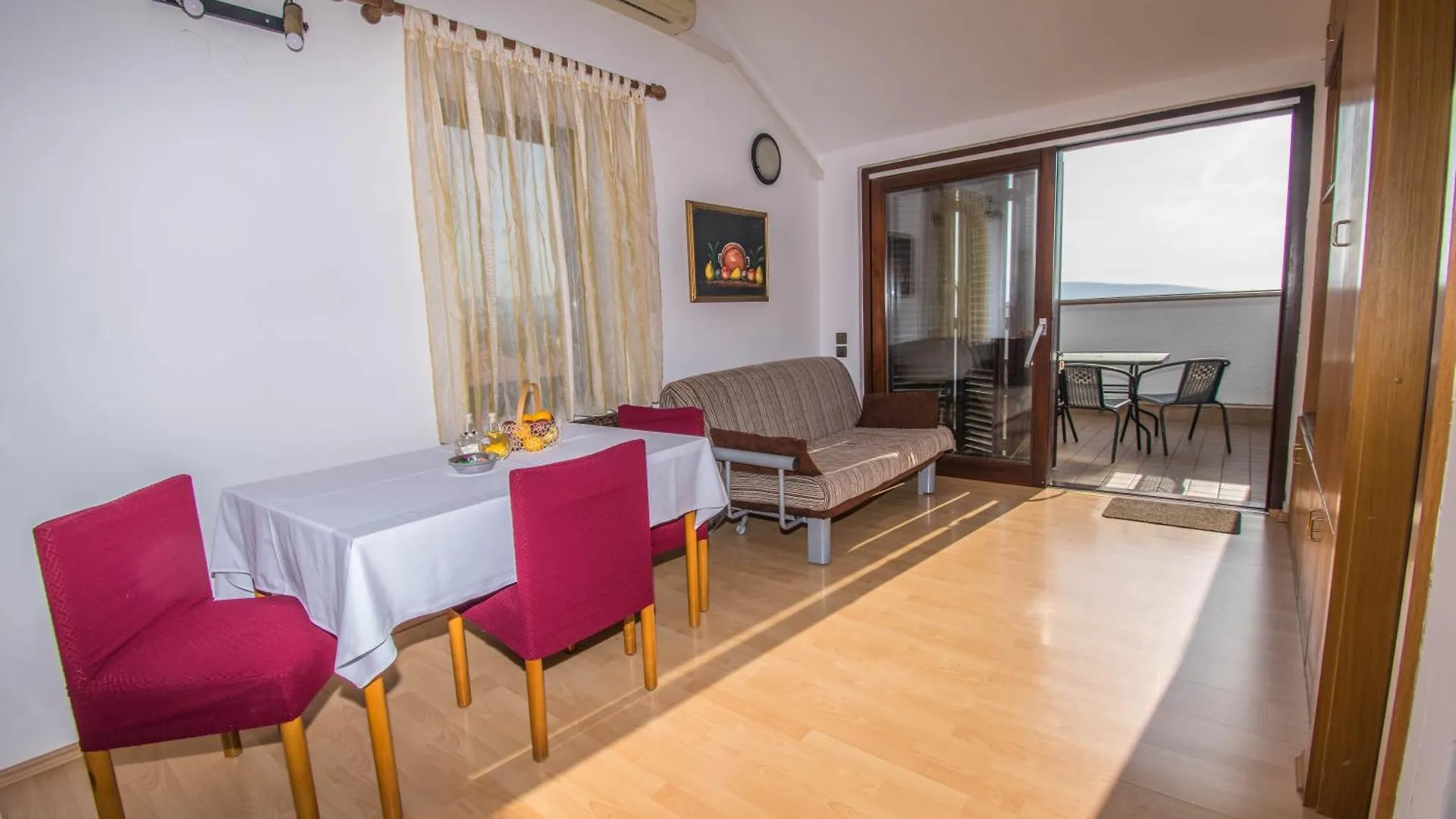 Apartments Punta & Vista In Krk Krk Town 0*,  Croacia