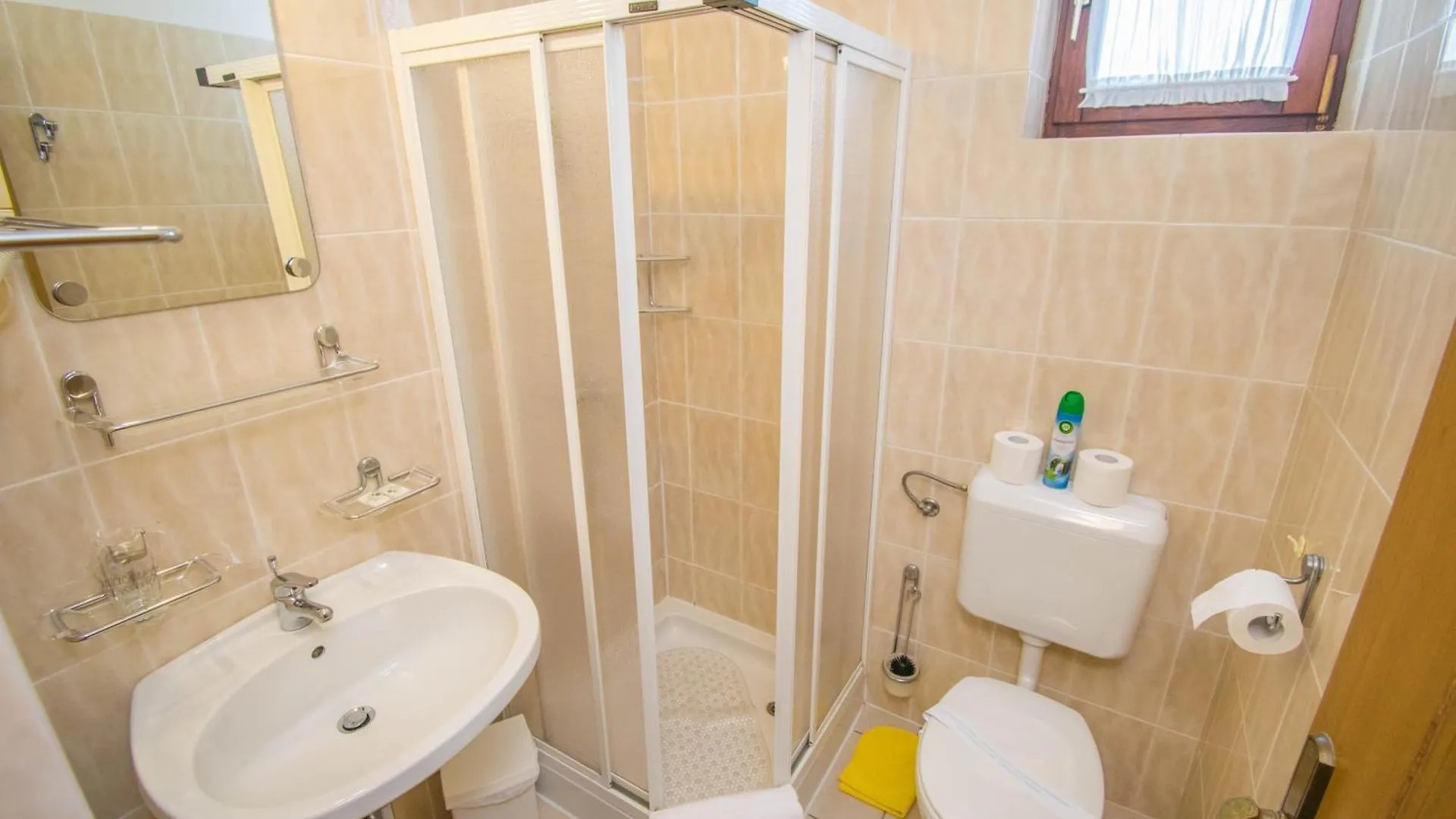 Apartments Punta & Vista In Krk Krk Town Croacia